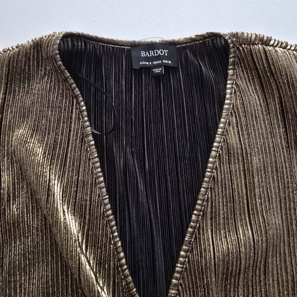 Bardot Belissa Pleat Dress Long sleeves V-neckline Size 8 - Picture 6 of 13